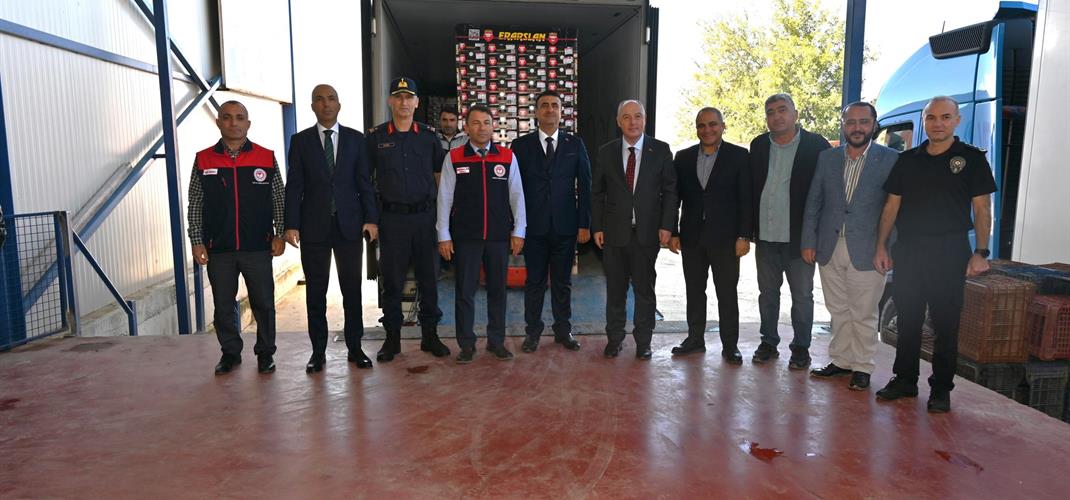 Denizli’den Avrupa’ya Yılın İlk Meyve İhracatı Turfanda Nar Yola Çıktı!